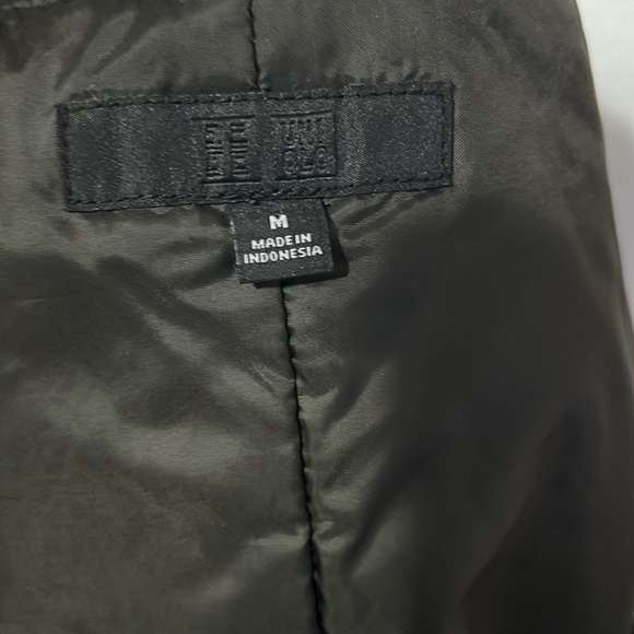 Bomber Jacket - Picture 4 of 4